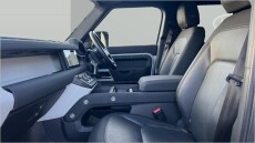 Land Rover Defender 3.0 D250 X-Dynamic SE 110 5dr Auto Diesel Estate